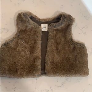 THE cutest faux fur vest